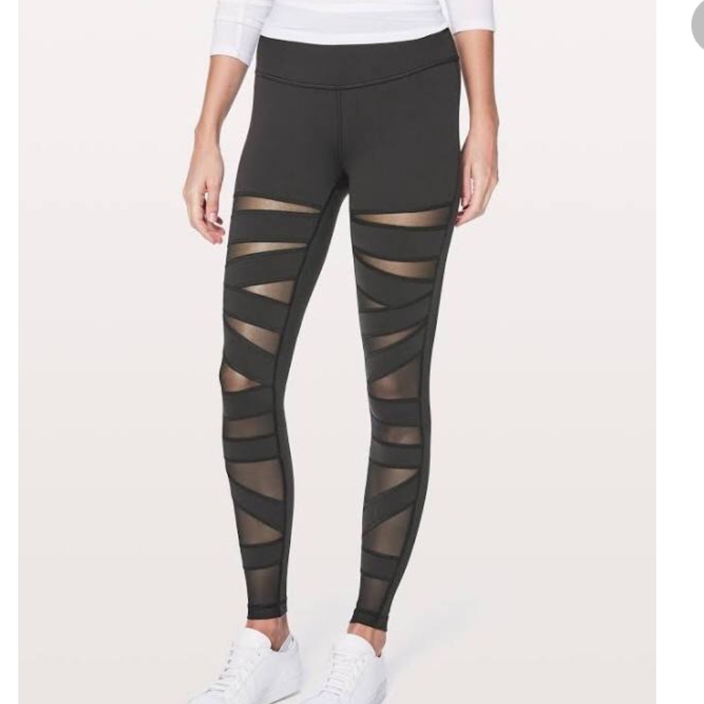 Lululemon size 2 wonder under tech mesh